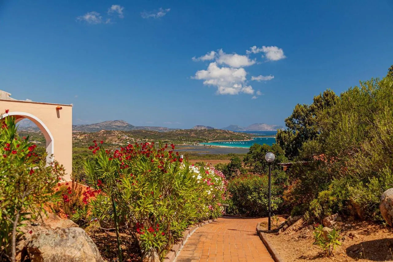 Residence Hotel Lu Nibareddu San Teodoro  San Teodoro (Sardinia)