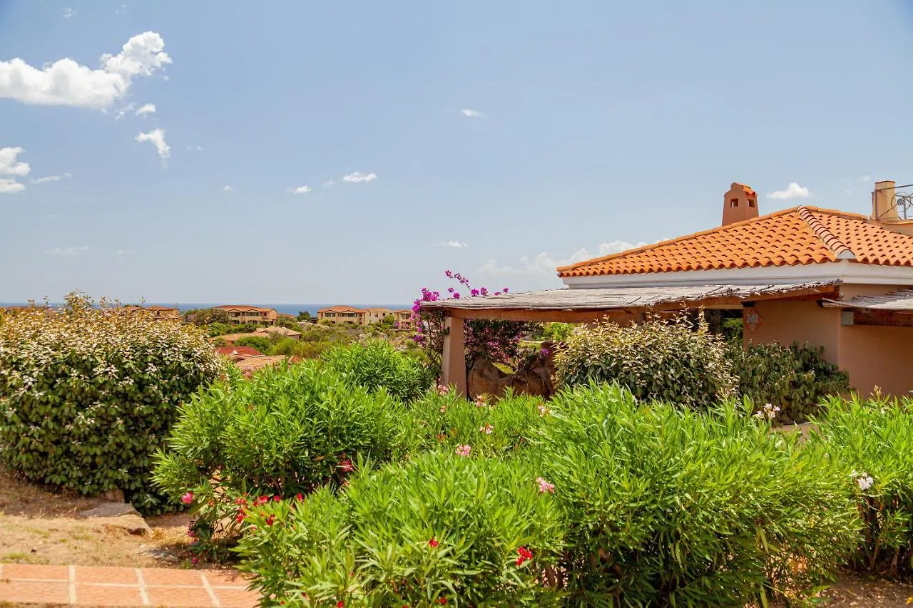 Ξενοδοχείο με διαμερίσματα Residence Hotel Lu Nibareddu San Teodoro