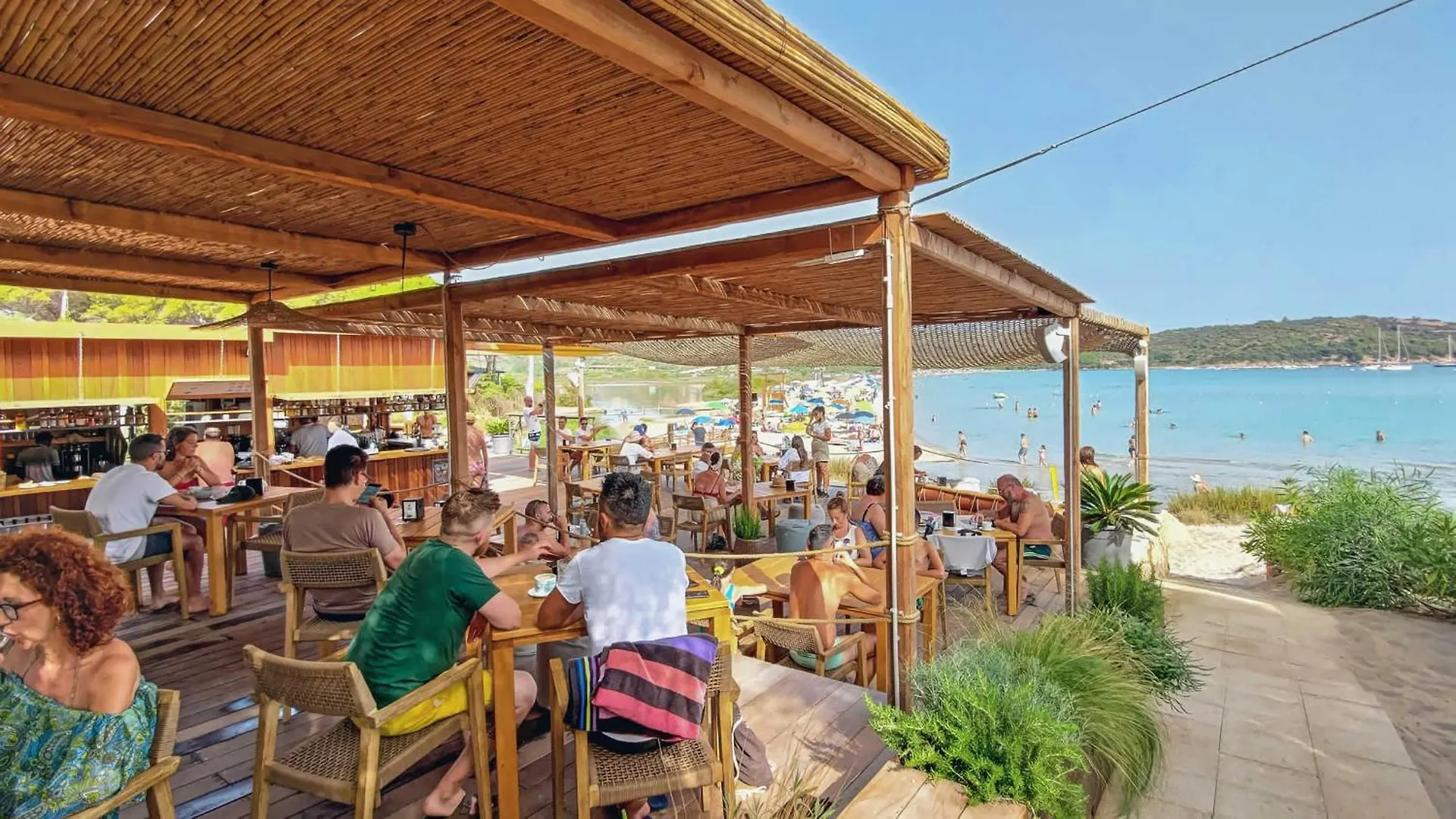 Ξενοδοχείο με διαμερίσματα Residence Hotel Lu Nibareddu San Teodoro